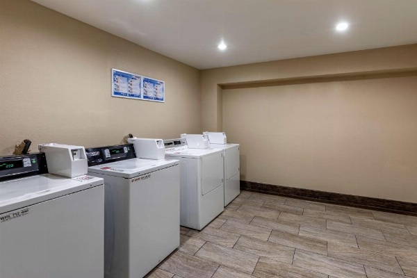 Best Western Plus Las Vegas West image 10