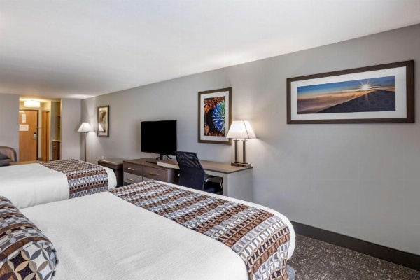 Best Western Plus Las Vegas West image 17