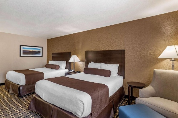 Best Western Plus Las Vegas West image 21